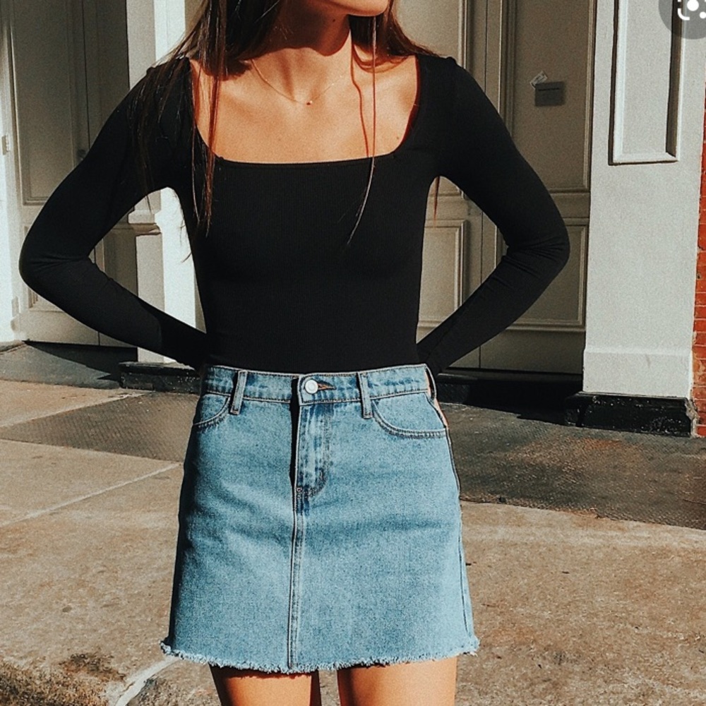 BRANDY MELVILLE MARTHA BODYSUIT